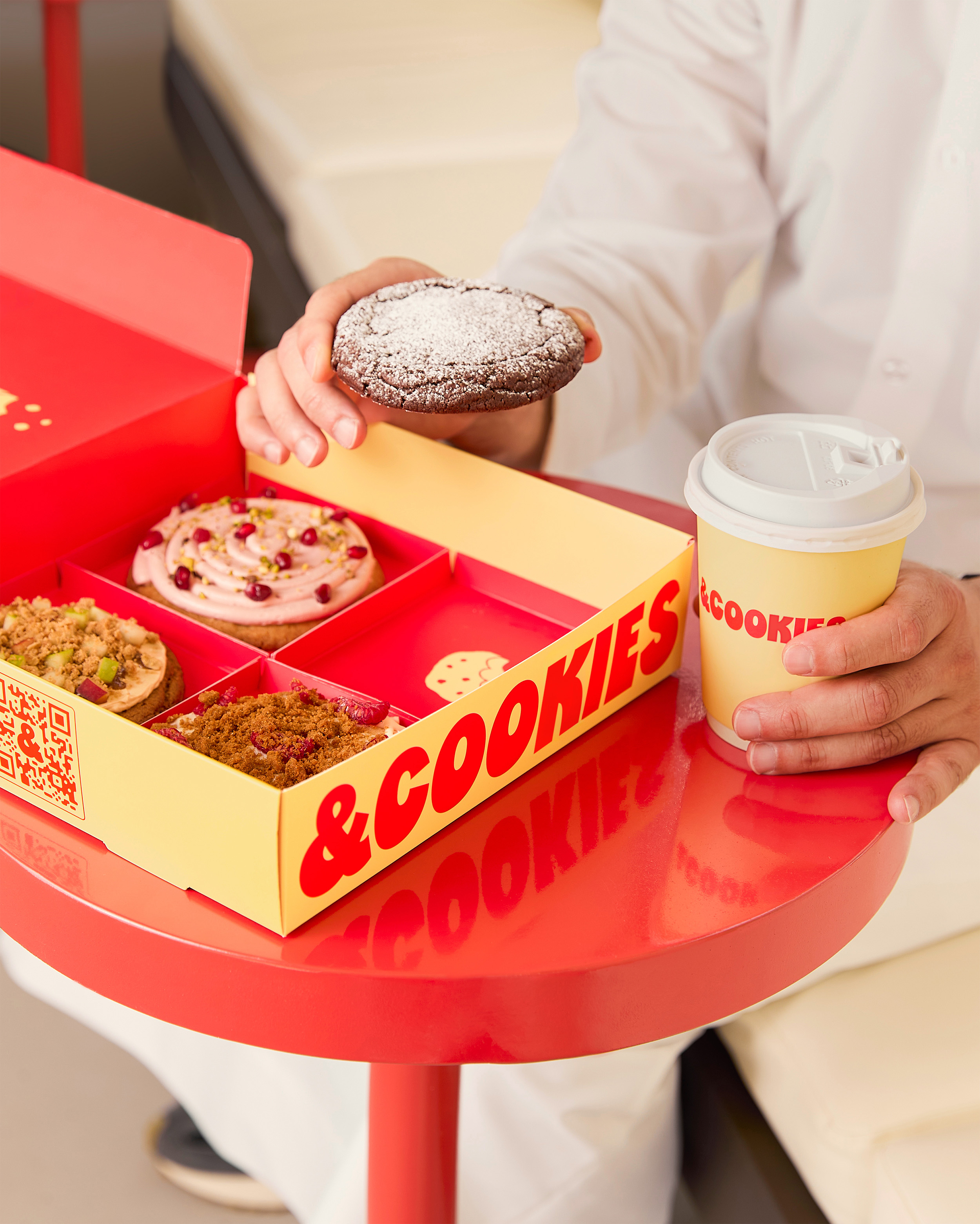 &Cookies cafe