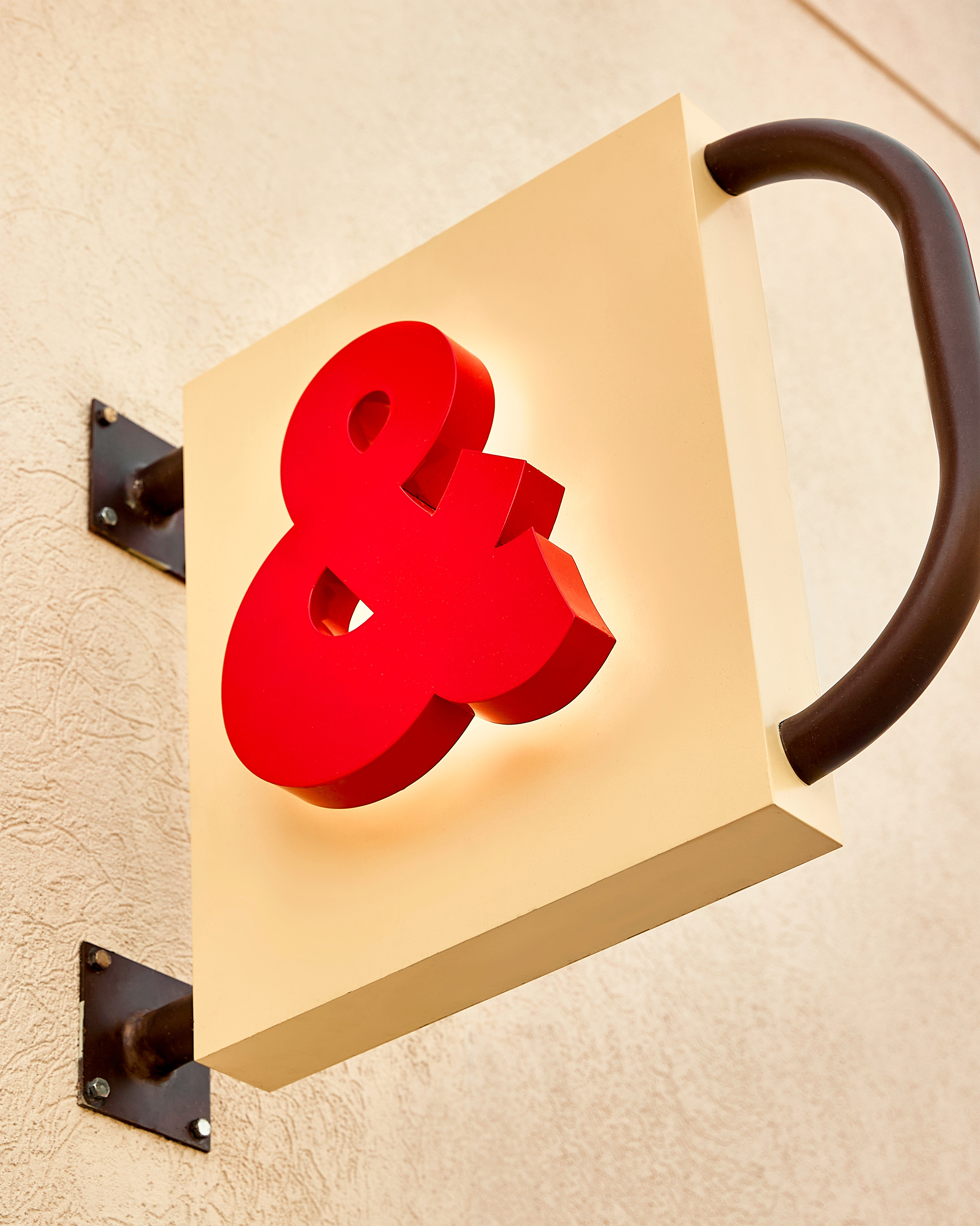 &Cookies signage